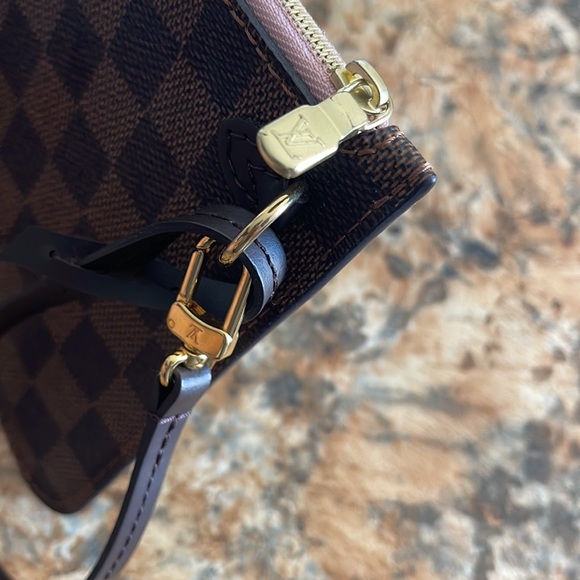 ✨Authentic✨ Louis Vuitton Neverfull DE Pouch Only - Picture 5 of 17